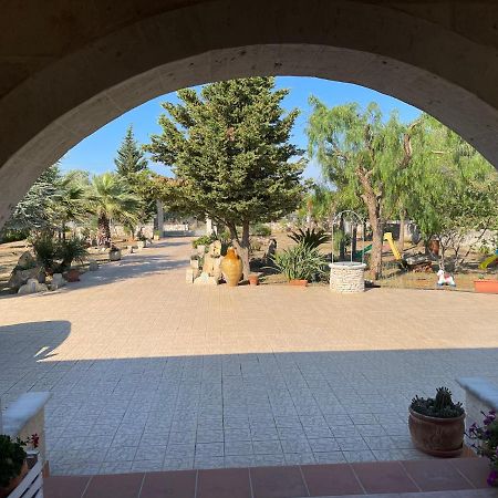Villa Gemma San Vito dei Normanni Luaran gambar
